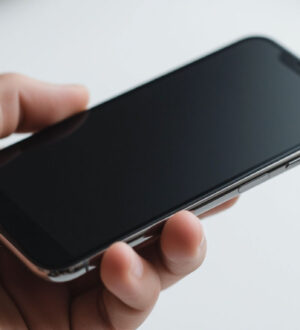 В Госдуме предложили предупреждать о звонках с робота