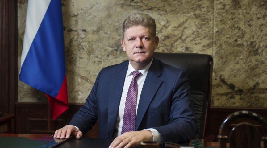 Полпред СФО Анатолий Серышев поздравил ученых с Днем российской науки