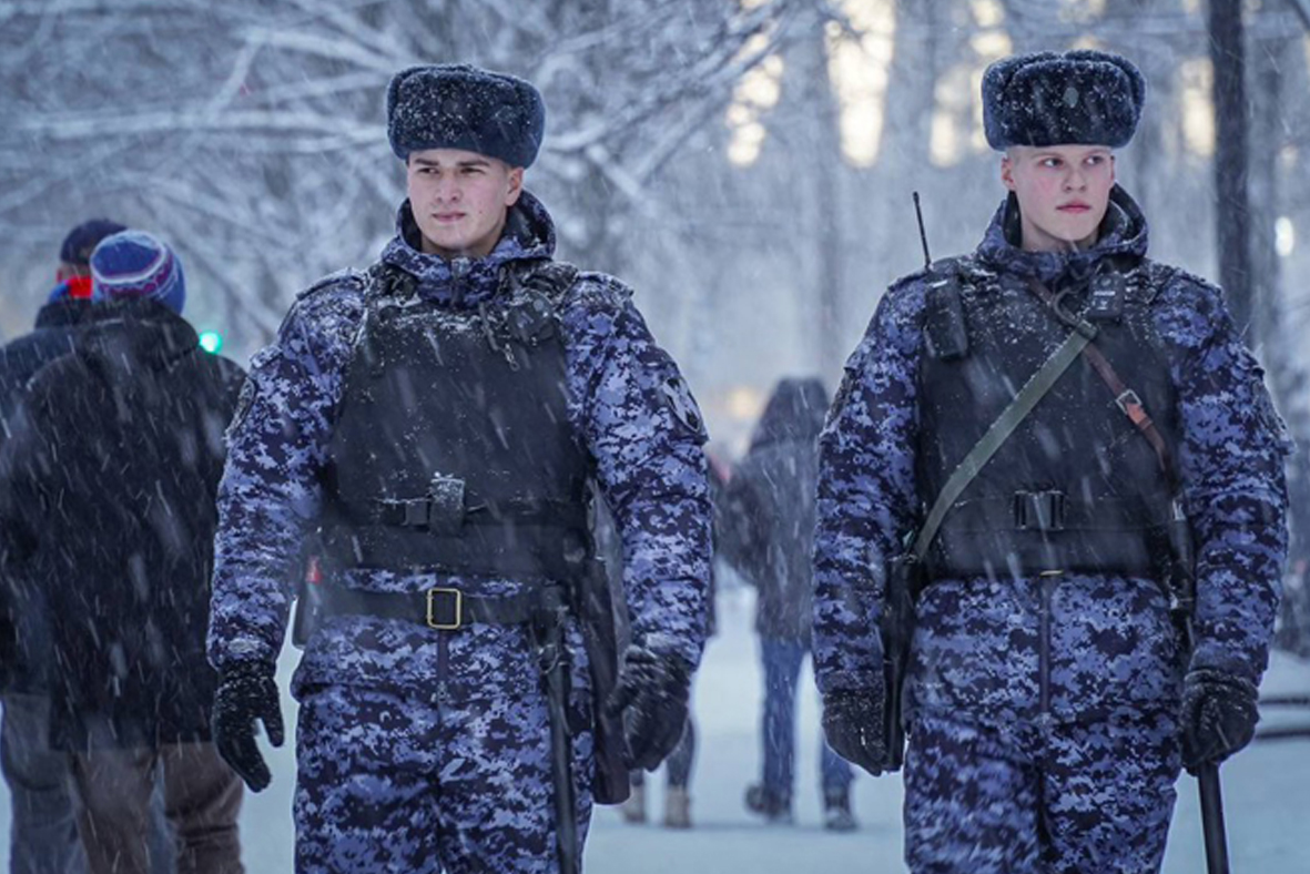 Разыскиваемый житель Приморья сдался силовикам в Кузбассе, чтобы не замерзнуть