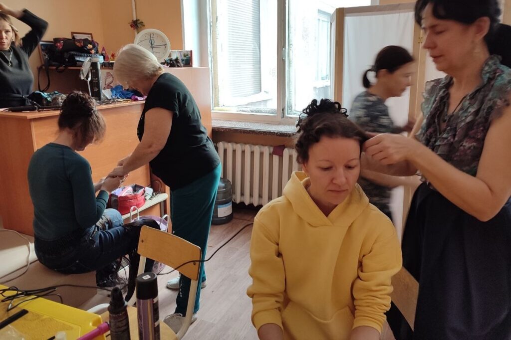 Ощутили атмосферу эпохи ампир: в Новокузнецке состоялся Кутузовский бал