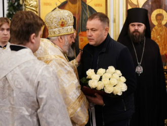 Губернатор поздравил с днем рождения главу Кузбасской митрополии