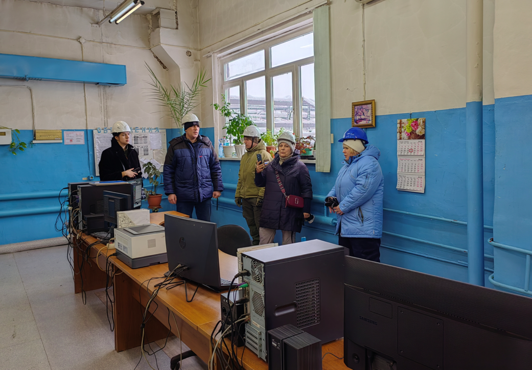 В Кузбассе во время экологических пресс-туров проверяют соблюдение предприятиями режима НМУ