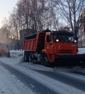 В Кемерове усилили работу по очистке города от снега
