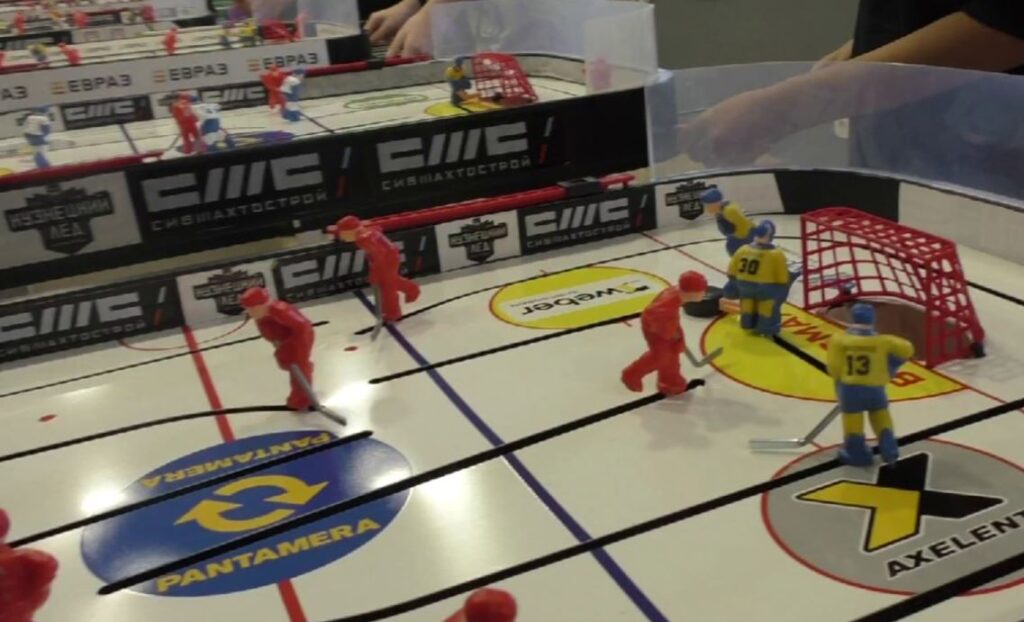 Федерация настольного хоккея Новокузнецка наступление Нового года отметила открытым чемпионатом Кузбасса