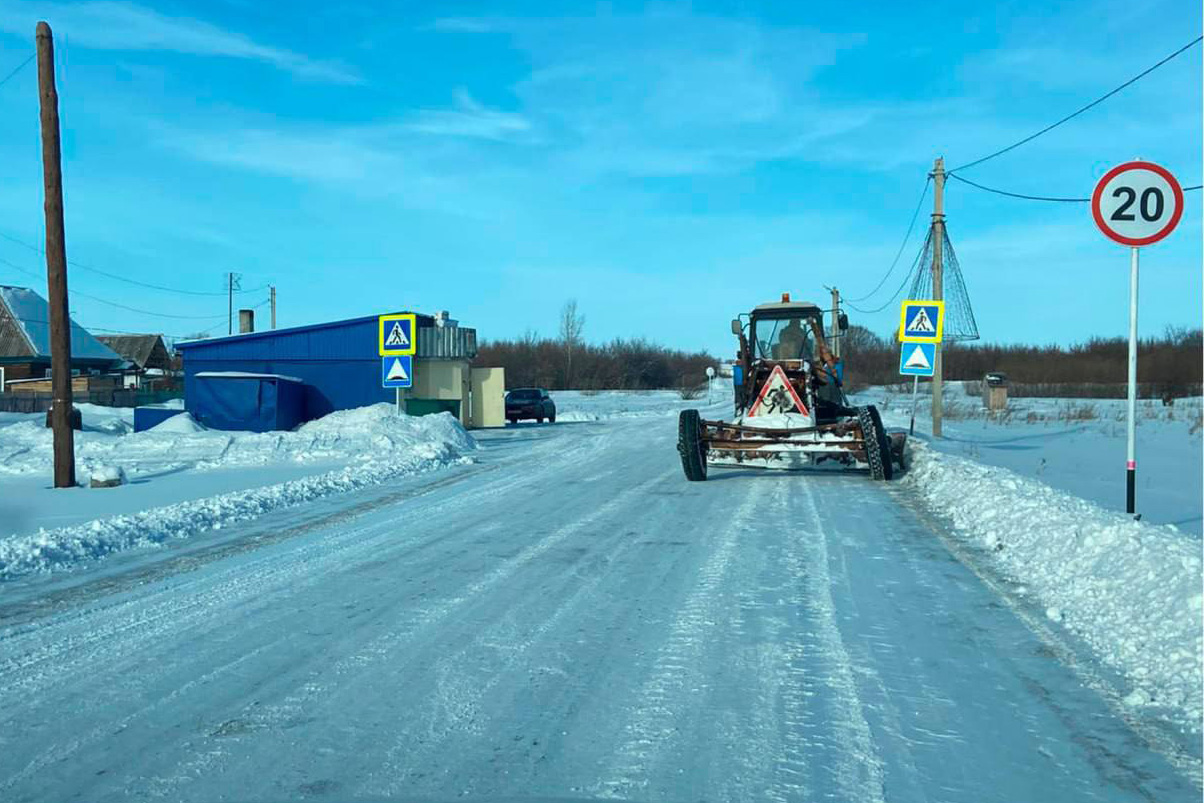 Губернатор Кузбасса попросил предприятия региона помочь с уборкой снега