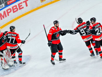 «Металлург» сегодня сыграет с «Ижсталью»