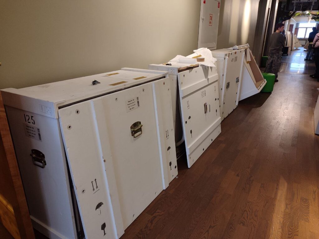 Музейное закулисье: картины Шишкина покидают Кузбасс