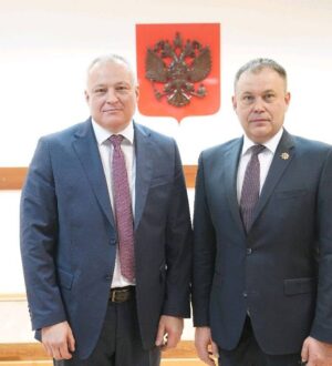 Максим Либер вступил в должность главы Осинников