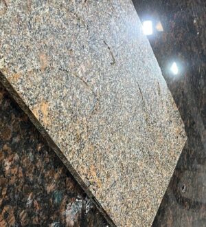 В Новокузнецке начинается реставрация мемориальной стены «Тыл – Форнту»