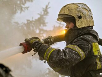 Сотрудники МЧС ликвидировали пожар в Новокузнецке