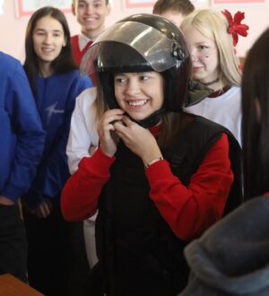 Школьники и студенты Кемерова познакомились с работой полиции