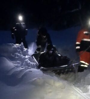 В Кемеровском округе спасли заблудившихся в лесу любителей зимних прогулок