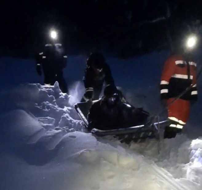 В Кемеровском округе спасли заблудившихся в лесу любителей зимних прогулок