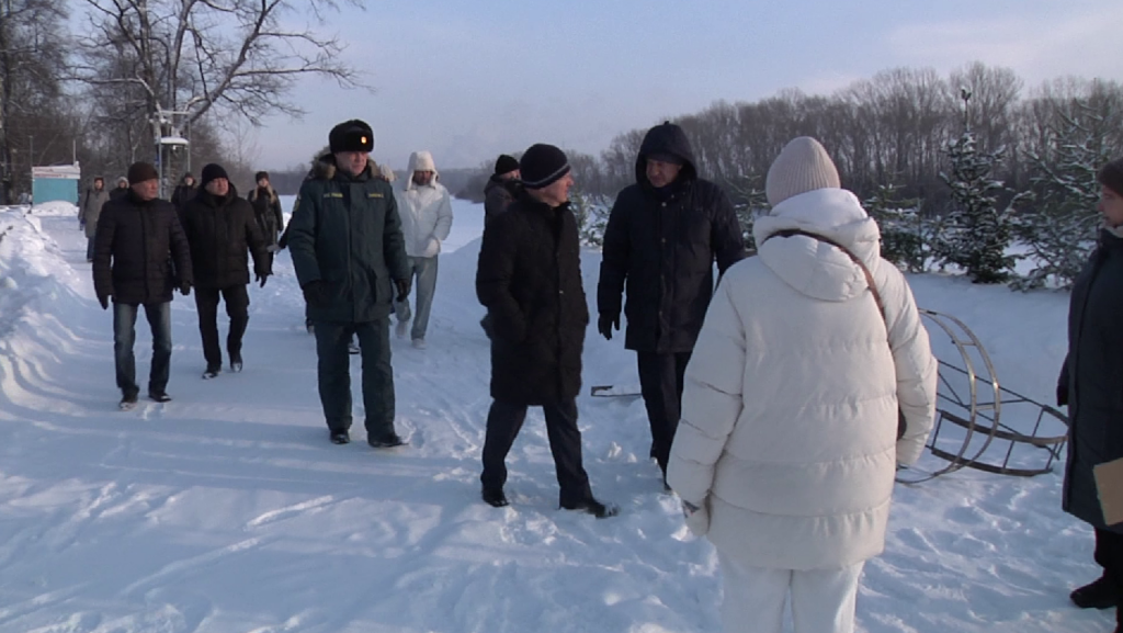 В Новокузнецке начали оборудовать места для крещенских купаний