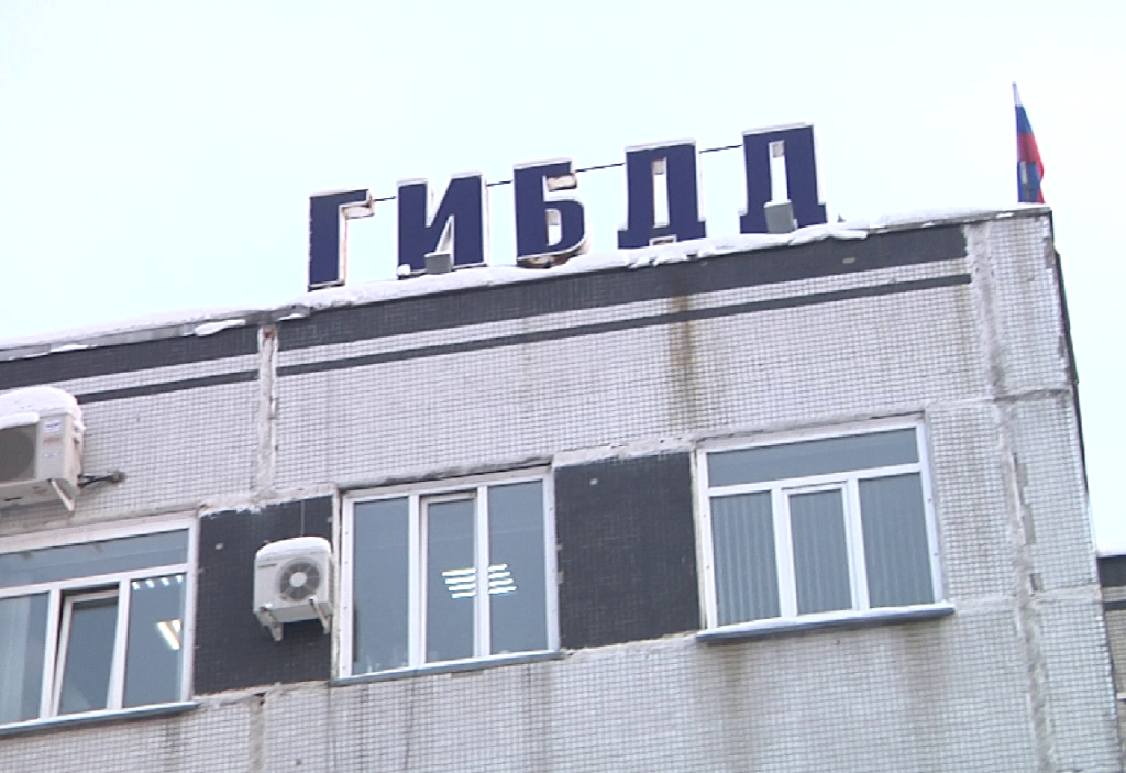 Количество ДТП увеличилось, смертельных случаев стало меньше: в ГИБДД Новокузнецка подвели итоги за 2025 год