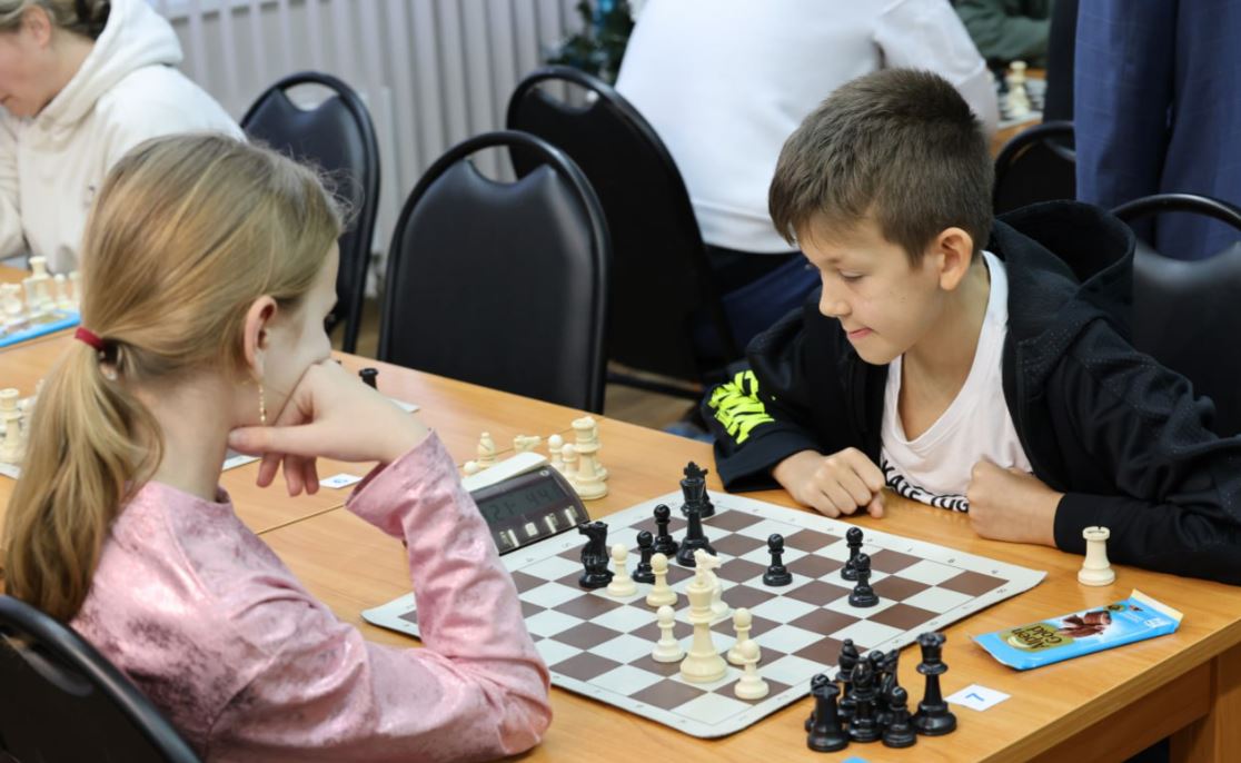 В Новокузнецке определили самую «шахматную семью»