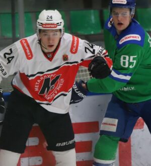 Новокузнецкий «Металлург» с трудом, но устоял в гостях у «Тороса»