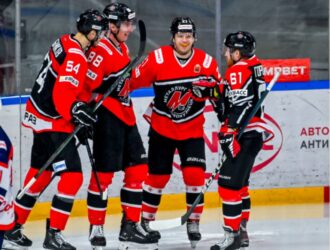 Домашний матч «Металлурга» можно смотреть в прямом эфире на «10 канале»