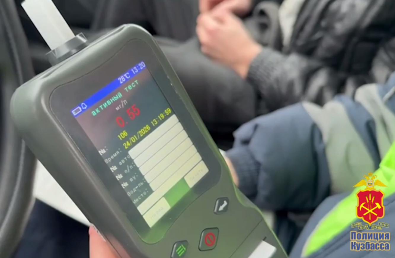 В Новокузнецке лишенный прав за «пьяное» вождение снова попался за рулем в нетрезвом виде