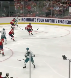 Дмитрий Орлов победил Сергея Бобровского в кузбасском дерби в НХЛ