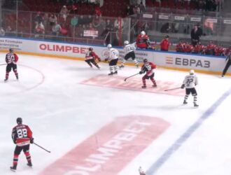 Новокузнецкий «Металлург» в трудной борьбе одолел «Челмет»