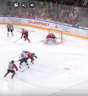 Новокузнецкий «Металлург» дома потерпел поражение от «Магнитки»