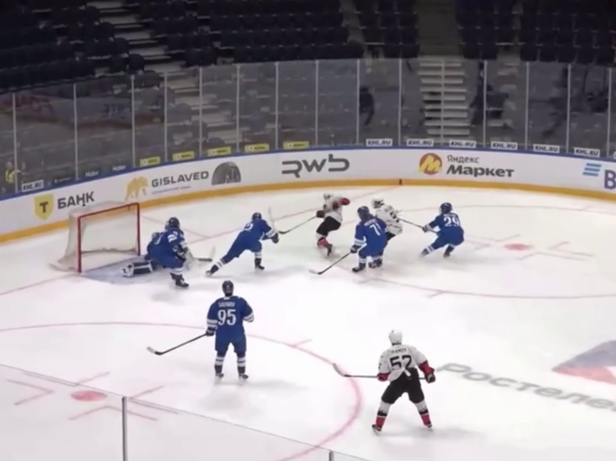 «Кузнецкие Медведи» уступили «Динамо» в буллитной серии