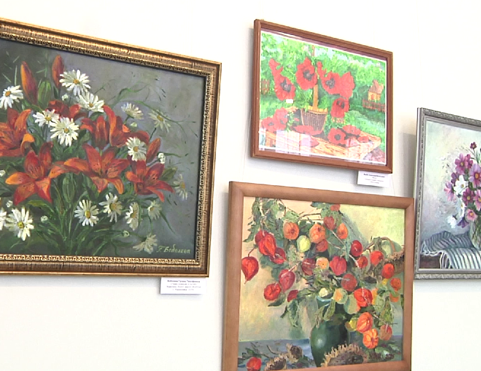 В Новокузнецке открылась традиционная выставка работ мастеров декоративно-прикладного искусства