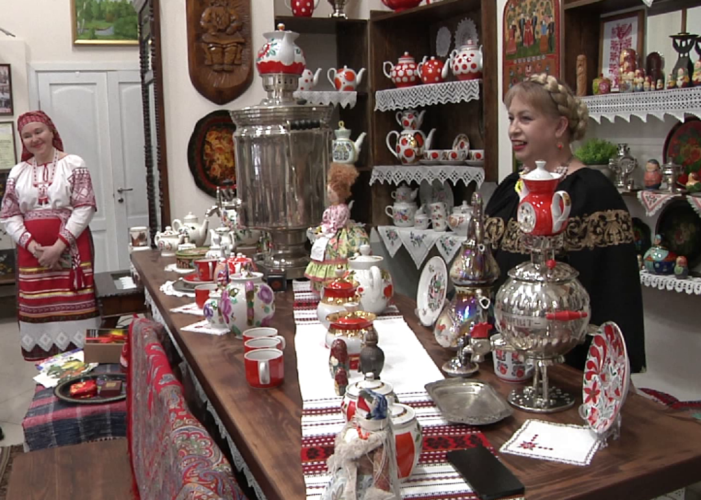 Мир тепла и гостеприимства: новокузнечан и гостей города приглашают на выставку «Русское чаепитие»