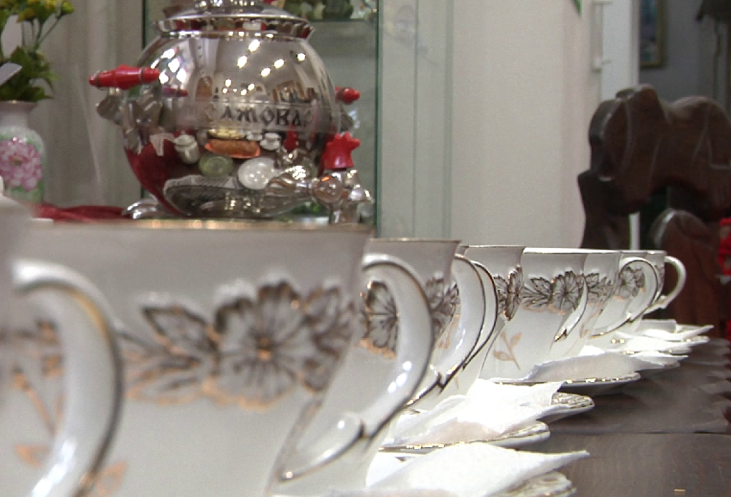 Мир тепла и гостеприимства: новокузнечан и гостей города приглашают на выставку «Русское чаепитие»