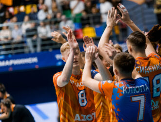 Волейбольный «Кузбасс» сыграет ключевой матч в Сургуте