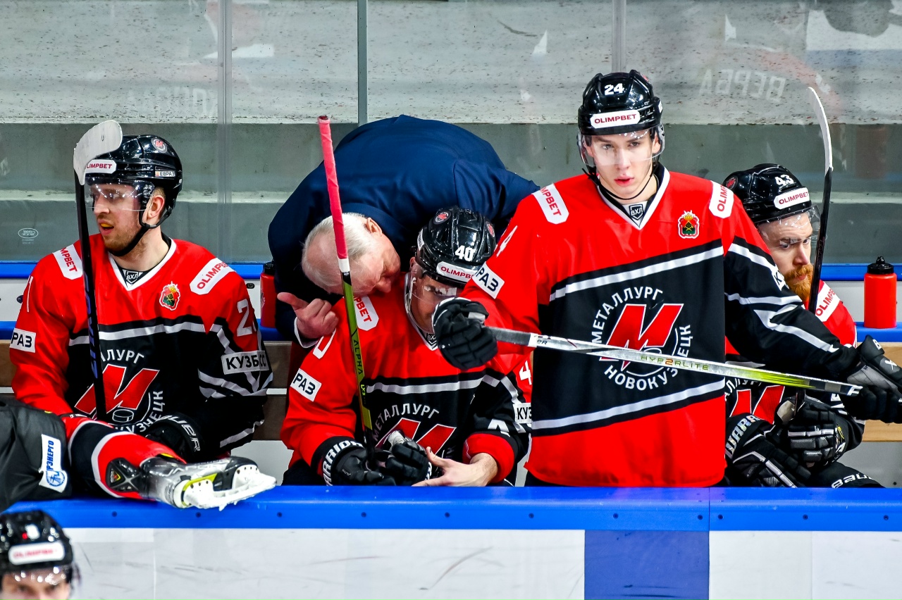 «Металлург» прервал пятиматчевую победную серию поражением от «Югры»