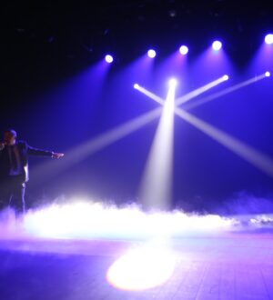 Прокопьевский Ленком приглашает совершить путешествие в театральное закулисье