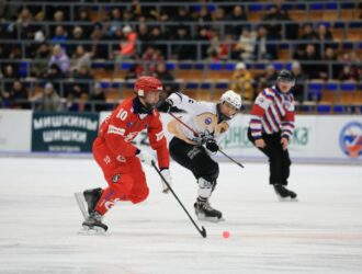 Хоккейный «Кузбасс» выиграл у «Енисея» с двукратным перевесом в матче Суперлиги