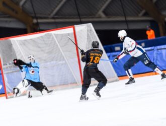 «Кузбасс» упрочил преимущество в серии ¼ финала чемпионата России по бенди