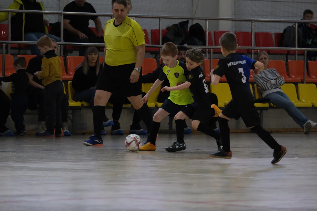 В Кузбассе юные футболисты трех сибирских регионов поборются за престижный трофей