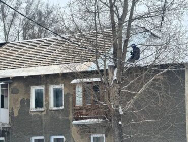 В Кемерове продолжается восстановление крыши
