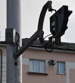 В Кемерове на Кузнецком проспекте появился аудиоинформатор для оповещения о трамваях