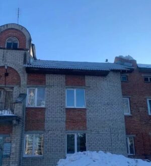 Жителям Юрги починили крышу после вмешательства сотрудников Следкома