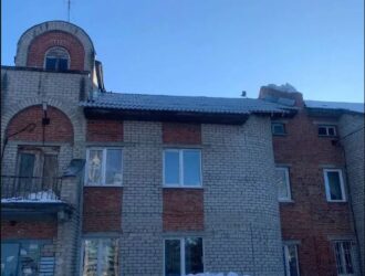 Жителям Юрги починили крышу после вмешательства сотрудников Следкома