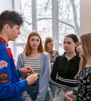 В Кузбассе отмечают День российских студенческих отрядов