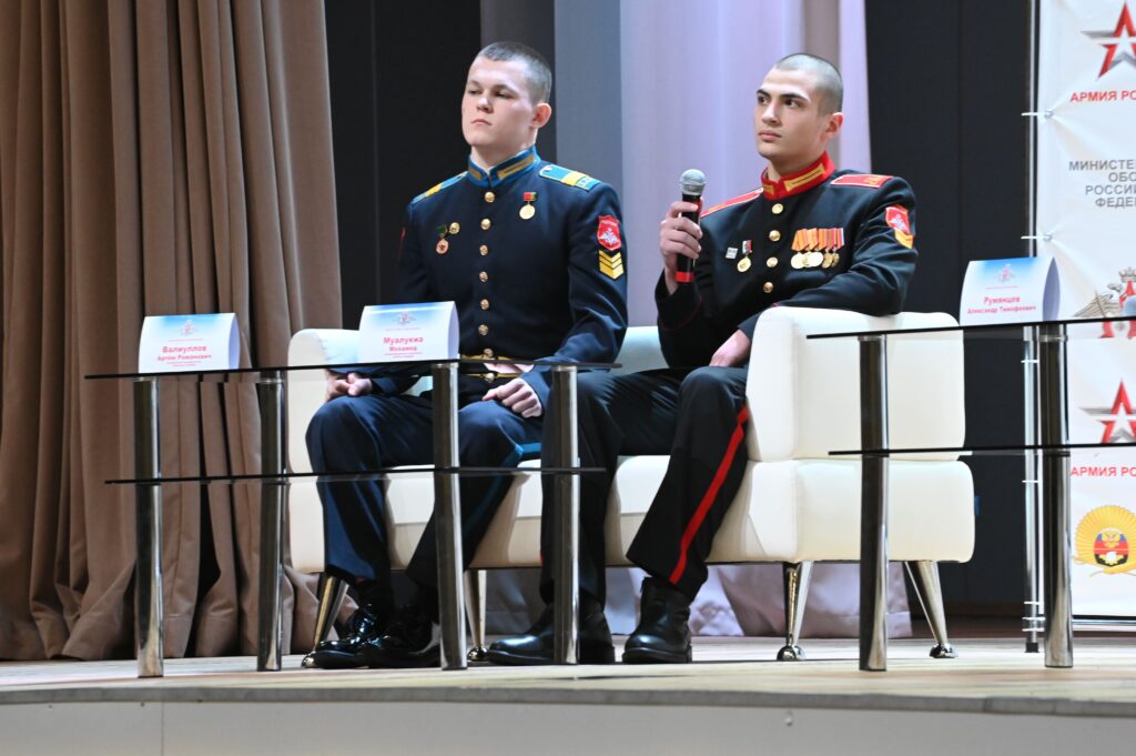 В Кемерове воспитанники военных училищ со всей России покажут мощь и силу армейского рукопашного боя