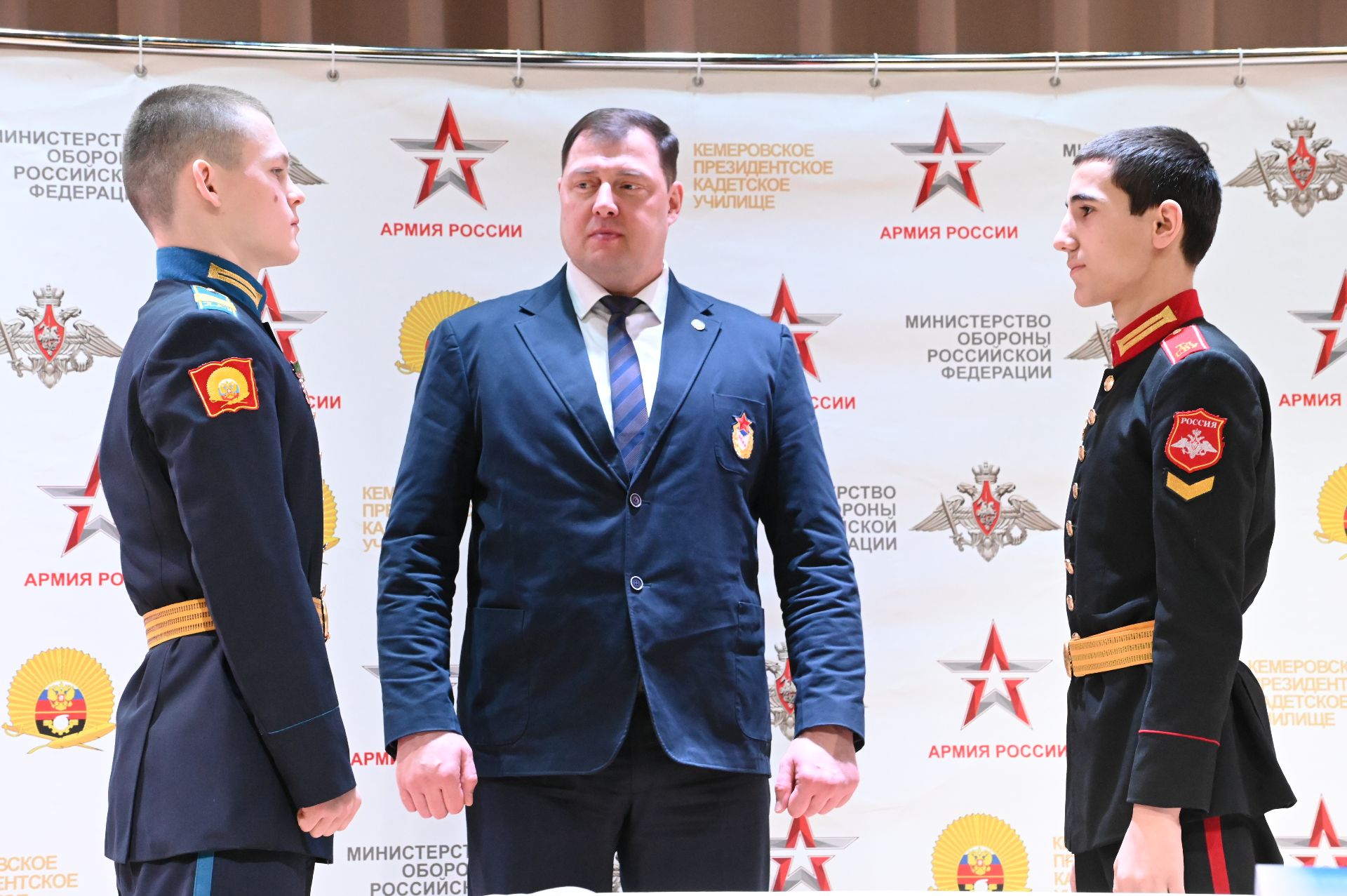 В Кемерове воспитанники военных училищ со всей России покажут мощь и силу армейского рукопашного боя