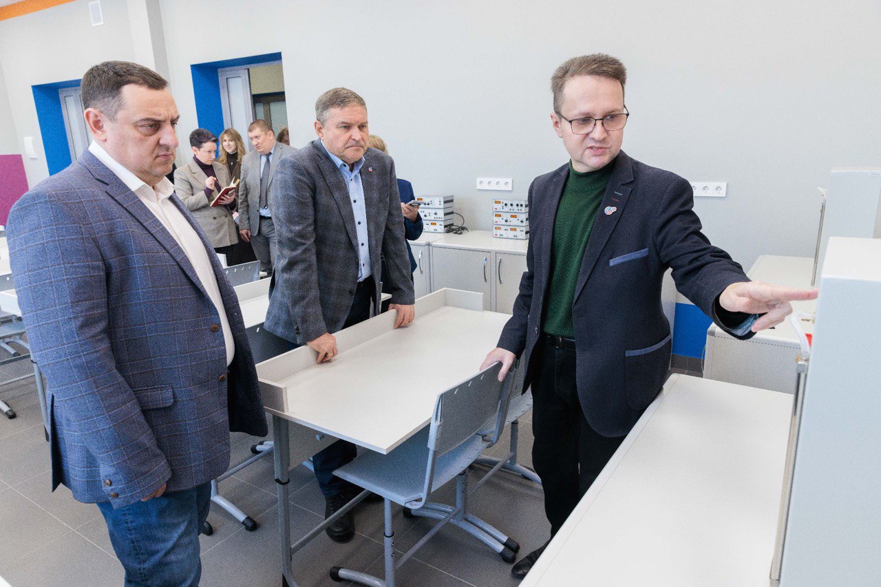 Школьники юга Кузбасса будут учиться механике и оптике