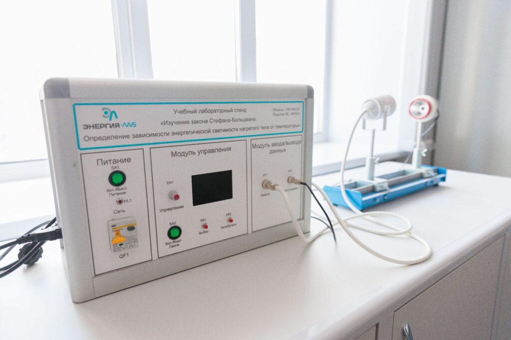 Школьники юга Кузбасса будут учиться механике и оптике