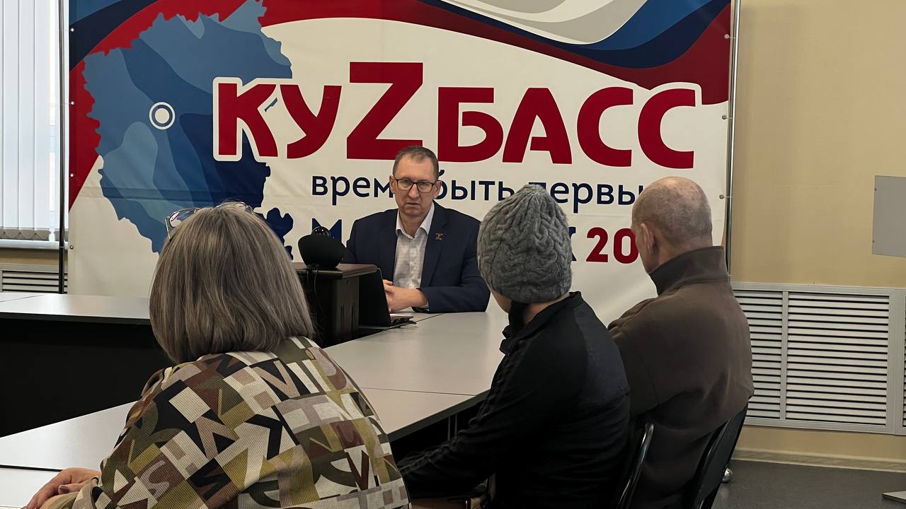 Депутаты Мариинского округа приняли досрочную отставку главы Александра Кривцова