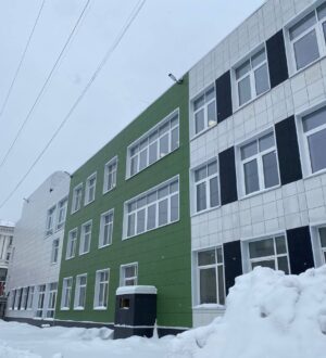 Строительство начальной школы в Междуреченске выходит на финишную прямую