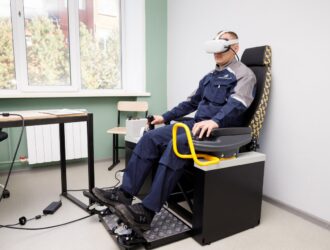 «Кузбассразрезуголь» будет обучать машинистов бульдозеров с помощью технологий виртуальной реальности