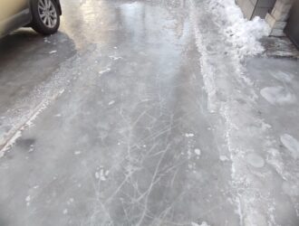 «Забросили тротуары»: губернатор Кузбасса снова раскритиковал работу коммунальщиков