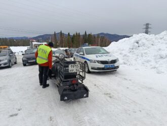 В Шерегеше сотрудники ГАИ и Гостехнадзора провели рейд по проверке сенгоходов
